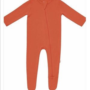 Kyte BABY Zippered Footie in Clementine. Size 18-24m